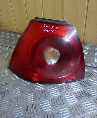 Volkswagen Golf V Rear/tail lights 4VFX13405AA