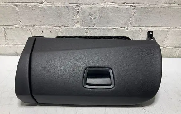 BMW 6 F06 Gran coupe Glove box 9229946