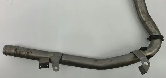 Mercedes-Benz A W176 Engine coolant pipe/hose A2702032302