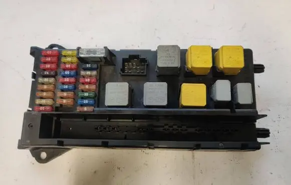 Volkswagen Crafter Fuse module A9065450401