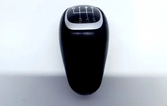 KIA Ceed Gear lever shifter trim leather/knob 