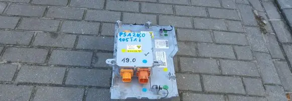 Citroen DS3 Voltage converter inverter 9838096380