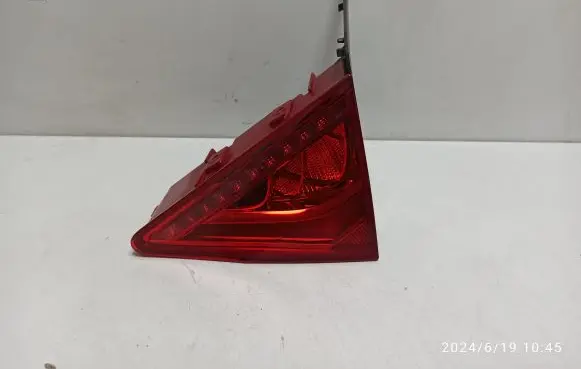 Audi A7 S7 4G Tailgate rear/tail lights 4G8945094 597502