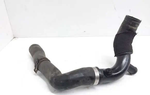 Volkswagen PASSAT B6 Engine coolant pipe/hose 3C0121087A