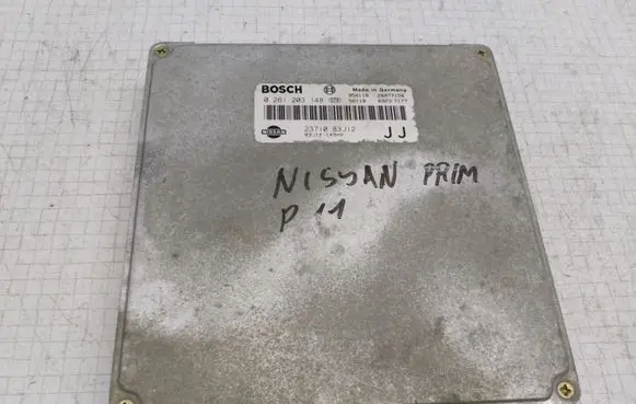 Nissan Primera Engine control unit/module 0261203148 2371083J12