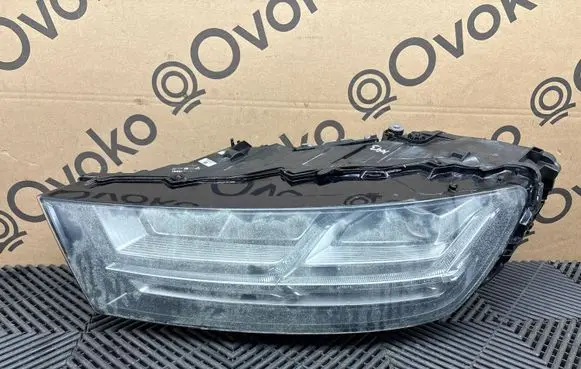 Audi Q7 4M Headlight/headlamp 4M0941033B