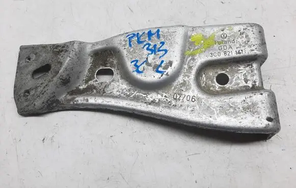 Volkswagen PASSAT B6 Fender mounting bracket 3C0821141