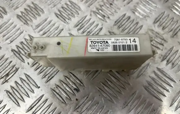 Toyota Prius (XW30) Other control units/modules 8264147090