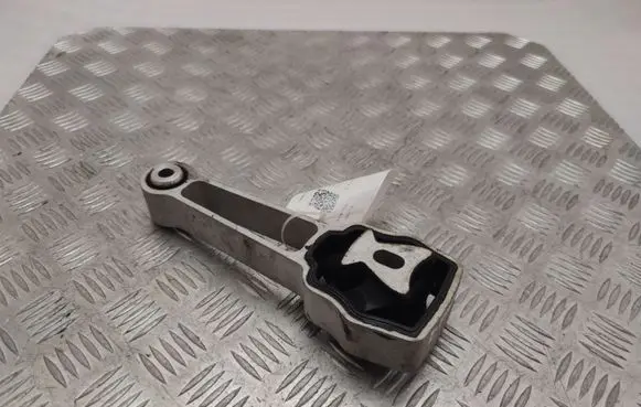 Jaguar E-Pace Engine mount bracket 6G926P082CC