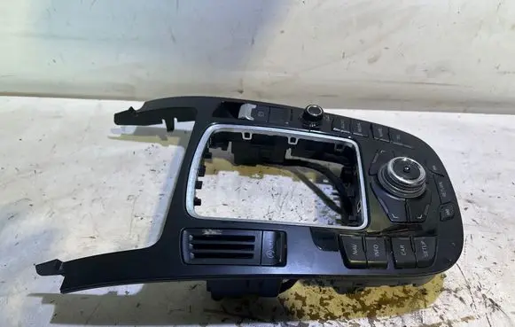 Audi A5 8T 8F Head unit multimedia control 8T0919609F 000434494 900252890001