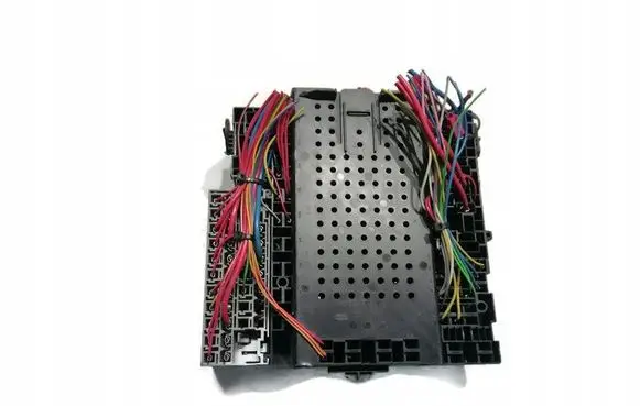 Volvo XC90 Fuse box set 08696040