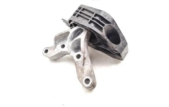 Opel Corsa F Engine mounting bracket 243248