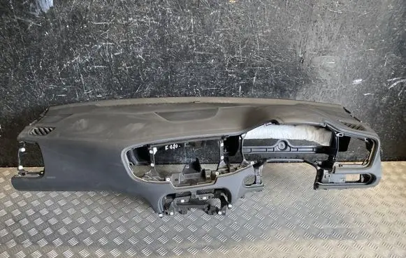 KIA Ceed Dashboard 84710J7BA0