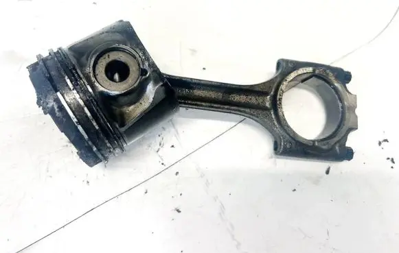Volvo S60 Piston with connecting rod