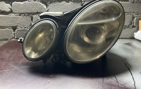 Mercedes-Benz E W211 Headlight/headlamp