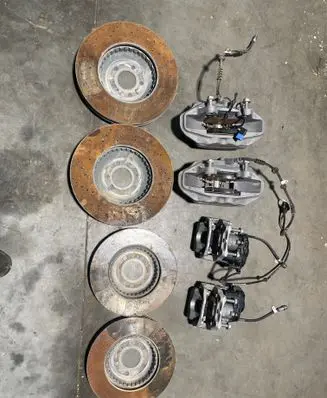 Mercedes-Benz GLC C254 Brake discs and calipers set 