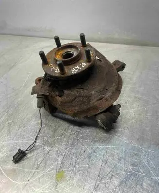 Nissan Qashqai Front wheel hub spindle knuckle 40015JD040