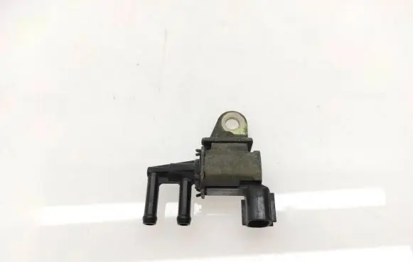 Subaru Outback Vacuum valve K5T48479