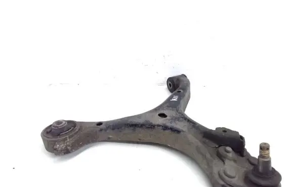 Honda Civic IX Front lower control arm/wishbone