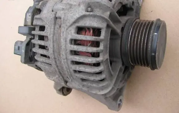 Fiat Ducato Generator/alternator 504087183 0124325122 14V50110A