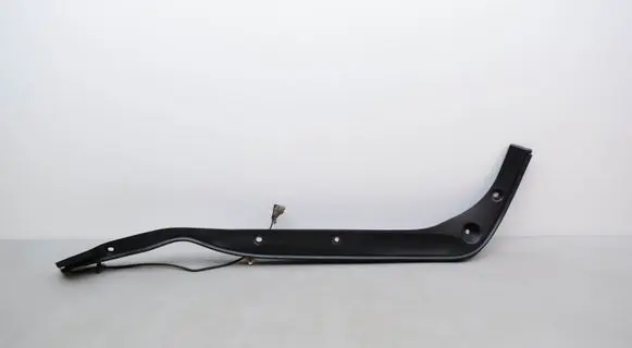 Maserati Levante Other trunk/boot trim element 670042774