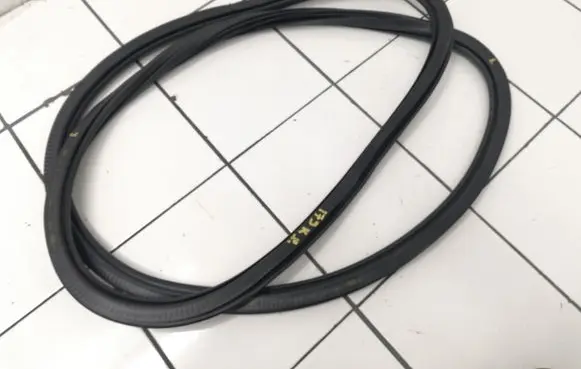 Audi A3 S3 8V Front door rubber seal 8V5831721