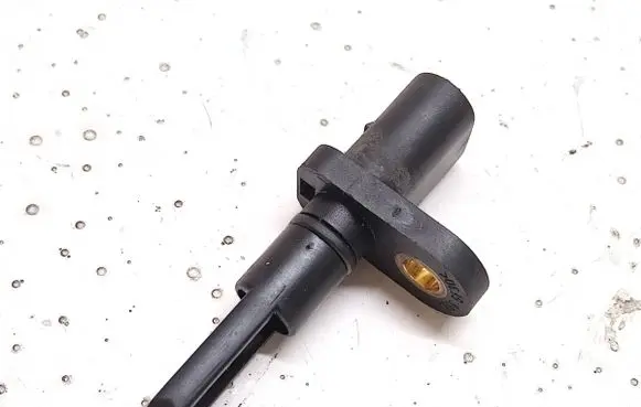 Volkswagen Golf V Sensor 06B905379C
