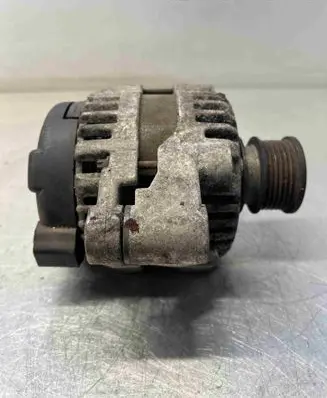 Opel Insignia A Generator/alternator 13502583