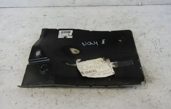 Volkswagen Crafter Front mudguard 2E0821178