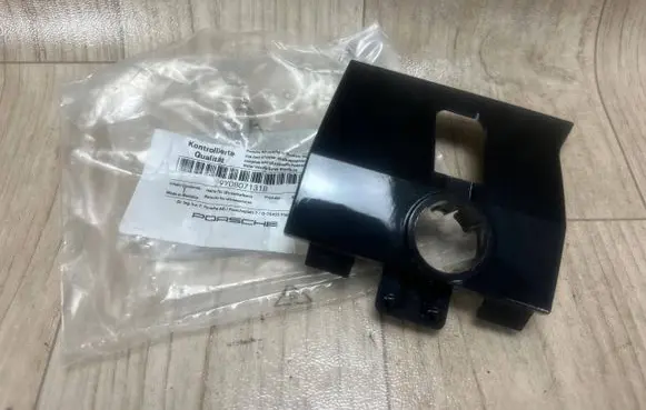 Porsche Cayenne (9Y0 9Y3) Front bumper 9Y0807131B