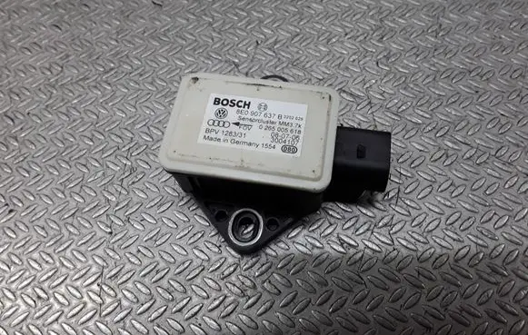 Audi A6 S6 C6 4F ESP acceleration yaw rate sensor 8E0907637B