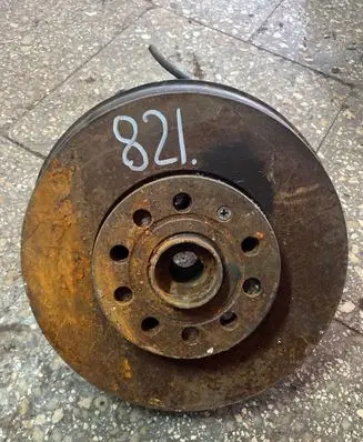 Audi A3 S3 8P Front wheel hub