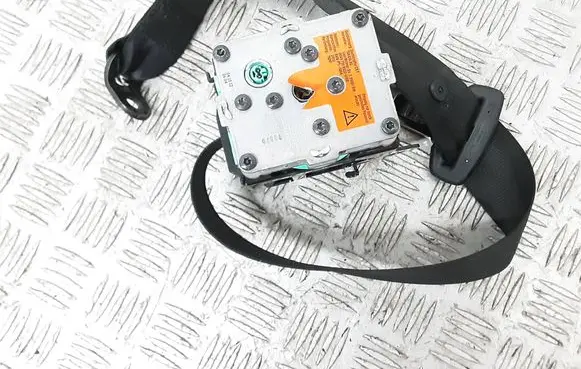 Audi A8 S8 D4 4H Middle seatbelt (rear) 4H0857807K 4H0857737A