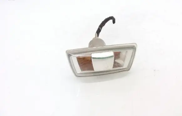 Opel Insignia A Front fender indicator light 13252455