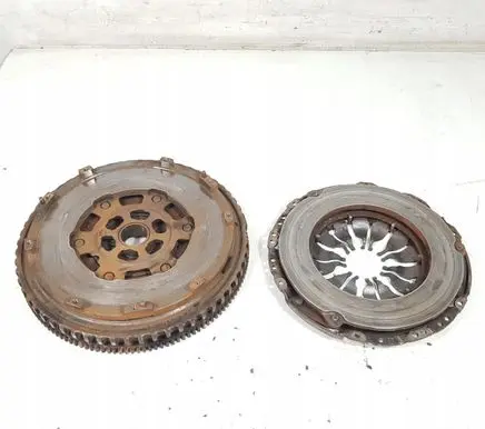 Nissan Qashqai Clutch set kit 301013644R
