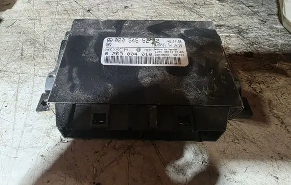 Mercedes-Benz S W220 Parking PDC control unit/module 0263004010