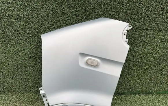 Renault Master II Fender 7751475533