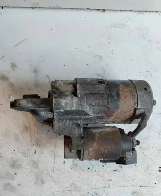 Mazda 6 Starter motor M000T90981