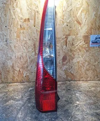 Mitsubishi Lancer Rear/tail lights 220-87508