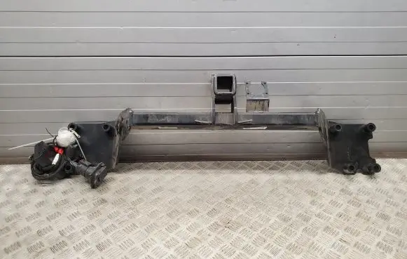 Audi Q7 4M Tow bar set 4M0803881A 4M0971124H 4M0907383E