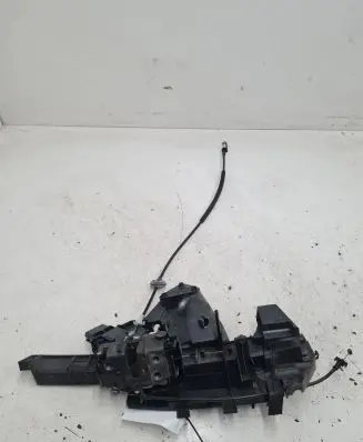 Ford C-MAX I Front door lock