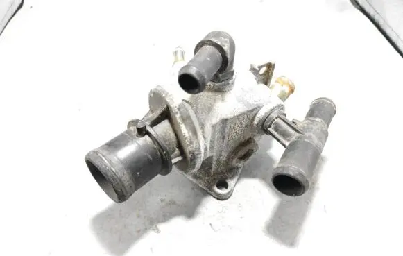 Alfa Romeo 155 Thermostat/thermostat housing V2334