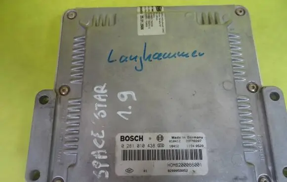 Mitsubishi Space Star Engine control unit/module 0281010438