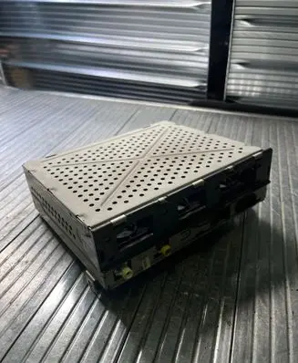 Audi A6 S6 C6 4F Radio/CD/DVD/GPS head unit 4F0035541