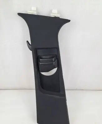 Mercedes-Benz E W212 (B) pillar trim (top) A2126900325