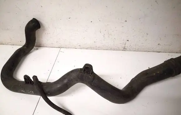 Peugeot 406 Intercooler hose/pipe 9621585080