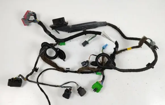 Volvo XC60 Front door wiring loom 31318701