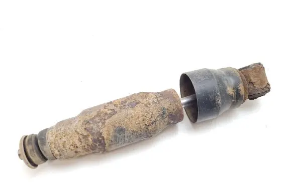 Volkswagen Transporter - Caravelle T4 Rear shock absorber/damper