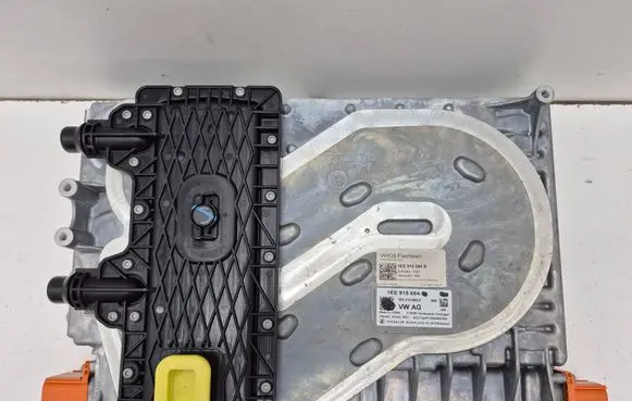 Volkswagen ID.7 Battery charger (optional) 1EE915684R 1EE915684 1EE915684E