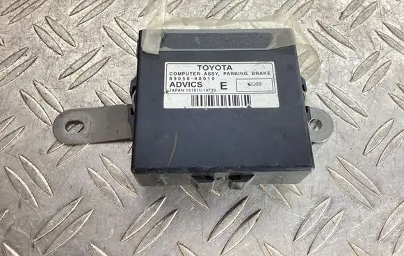 Lexus RX 450H Hand brake control module 8905048010